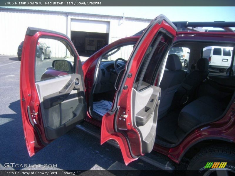 Red Brawn Pearl / Steel/Graphite 2006 Nissan Xterra X
