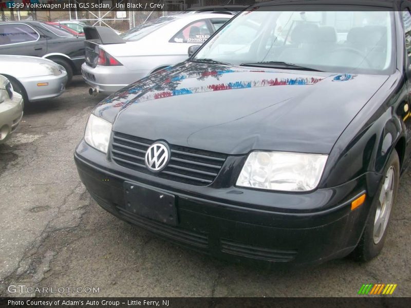 Uni Black / Grey 1999 Volkswagen Jetta GLS Sedan