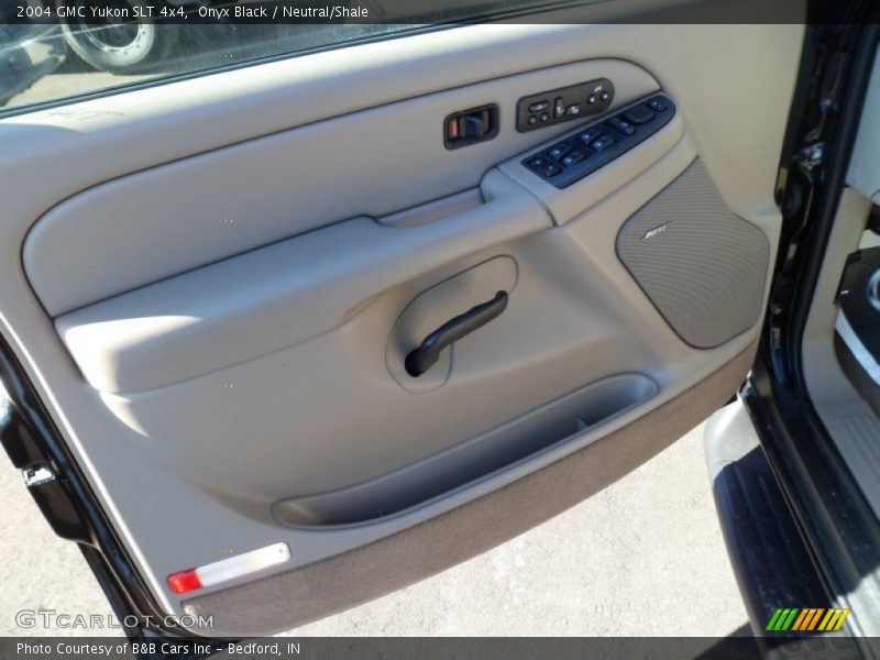 Onyx Black / Neutral/Shale 2004 GMC Yukon SLT 4x4