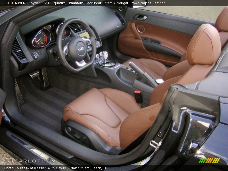  2011 R8 Spyder 5.2 FSI quattro Nougat Brown Nappa Leather Interior