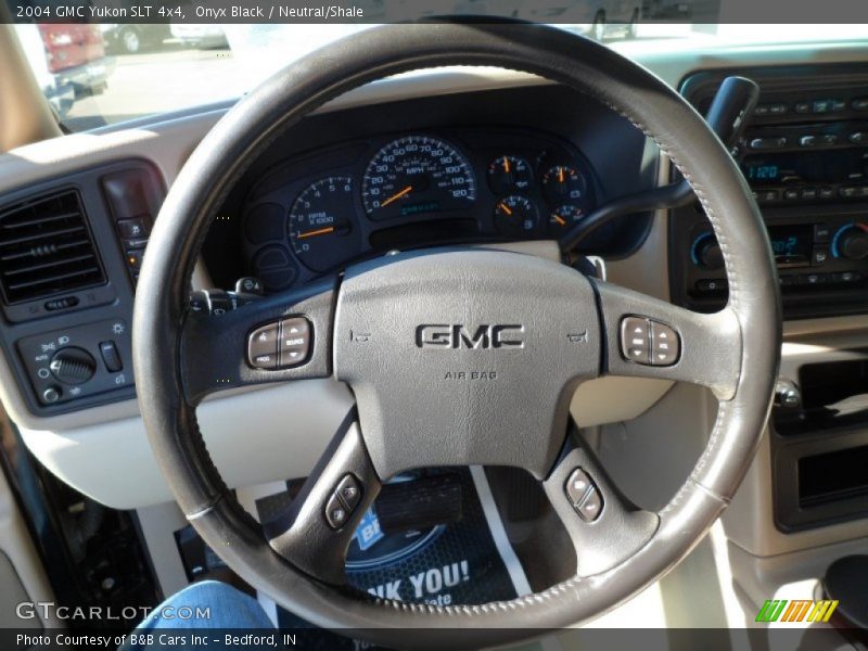 Onyx Black / Neutral/Shale 2004 GMC Yukon SLT 4x4
