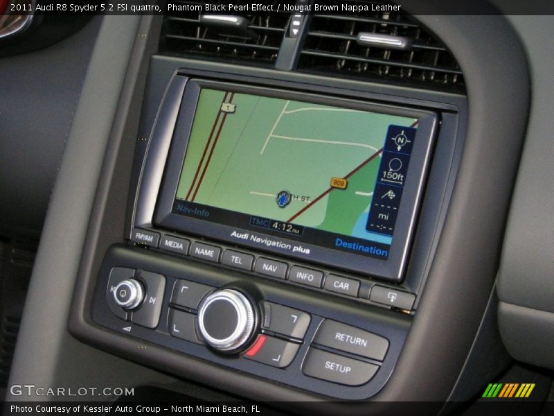 Navigation of 2011 R8 Spyder 5.2 FSI quattro