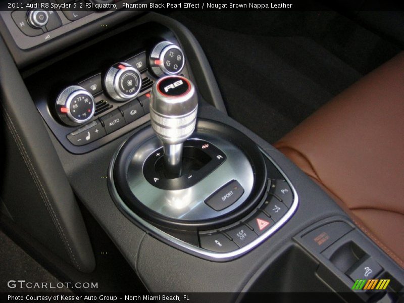  2011 R8 Spyder 5.2 FSI quattro 6 Speed R tronic Automatic Shifter