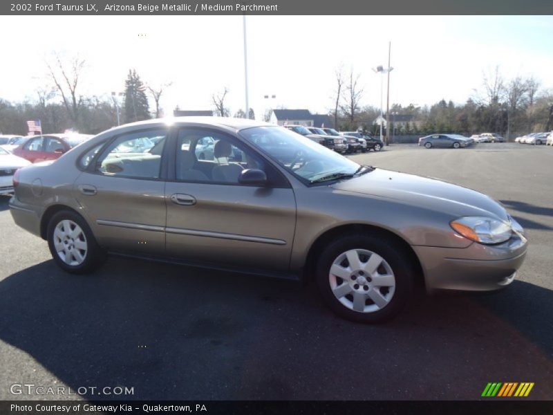 Arizona Beige Metallic / Medium Parchment 2002 Ford Taurus LX