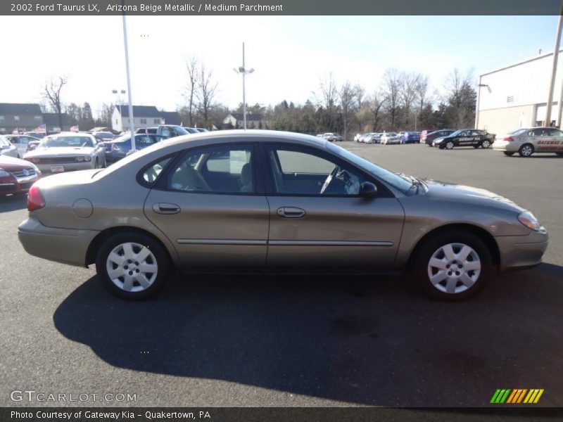 Arizona Beige Metallic / Medium Parchment 2002 Ford Taurus LX