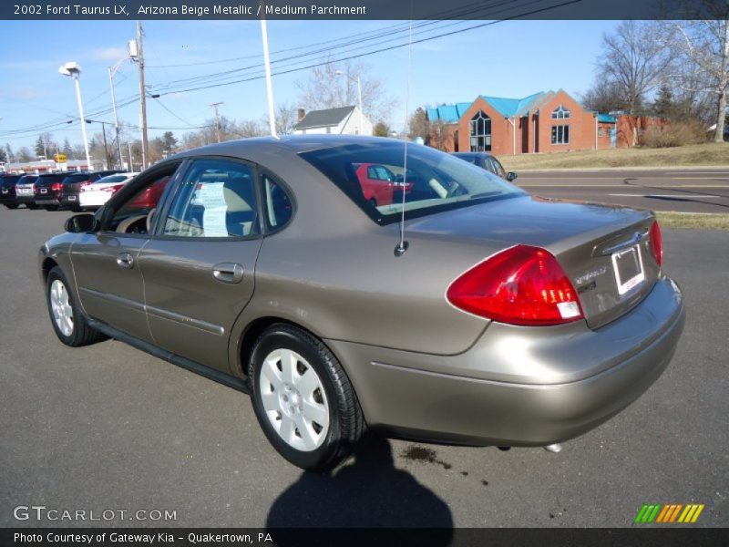 Arizona Beige Metallic / Medium Parchment 2002 Ford Taurus LX