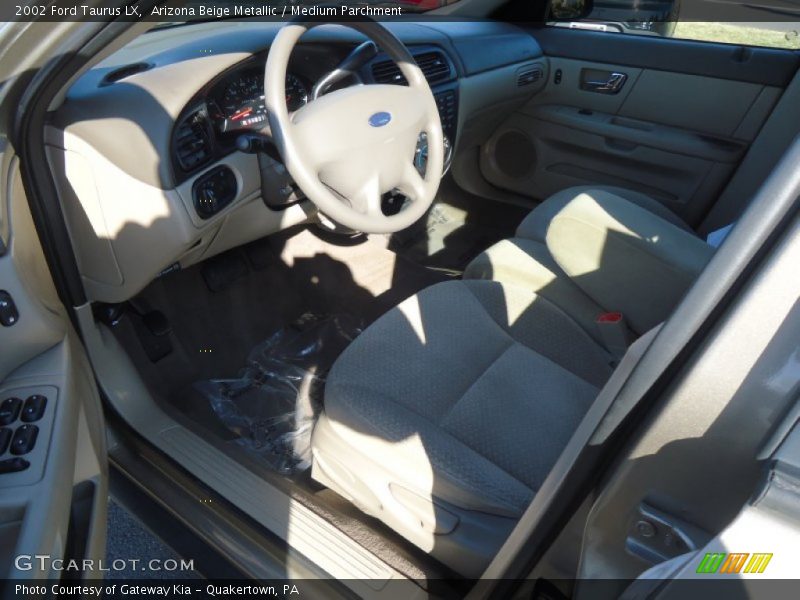 Arizona Beige Metallic / Medium Parchment 2002 Ford Taurus LX