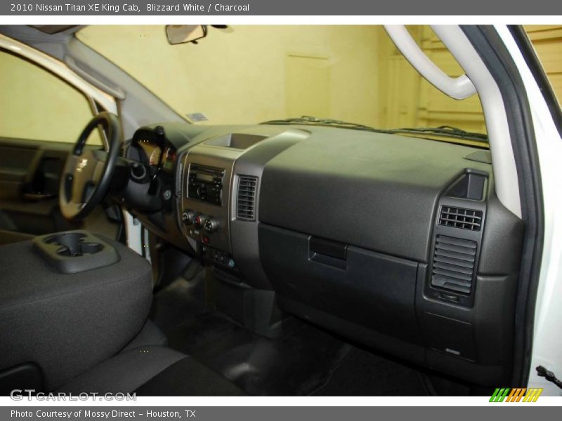 Blizzard White / Charcoal 2010 Nissan Titan XE King Cab