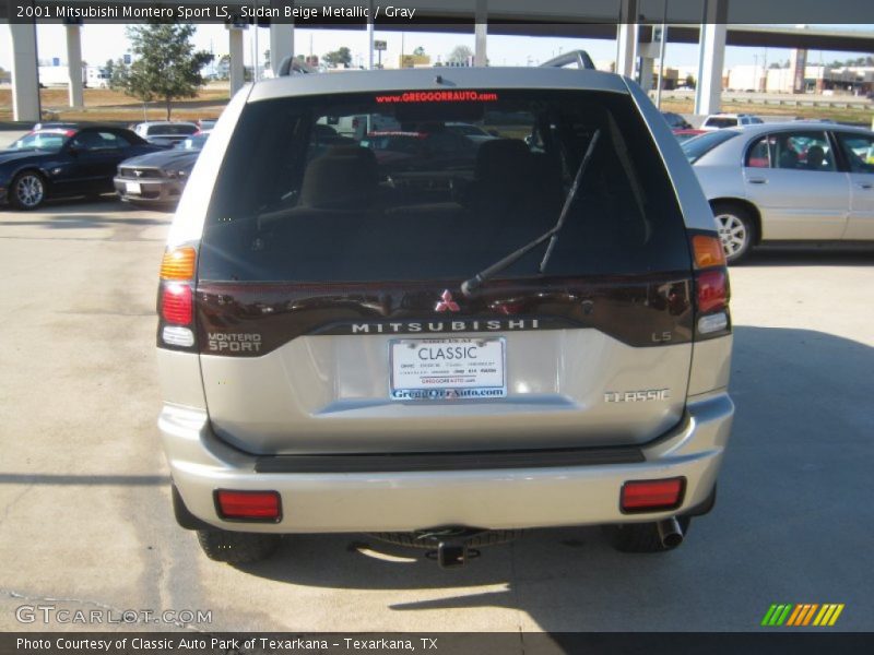 Sudan Beige Metallic / Gray 2001 Mitsubishi Montero Sport LS