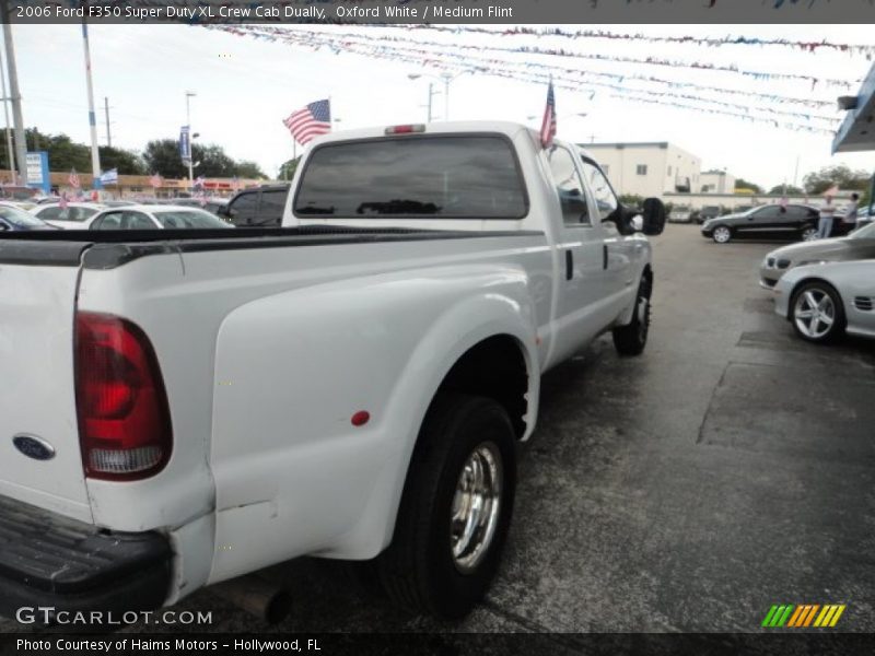 Oxford White / Medium Flint 2006 Ford F350 Super Duty XL Crew Cab Dually