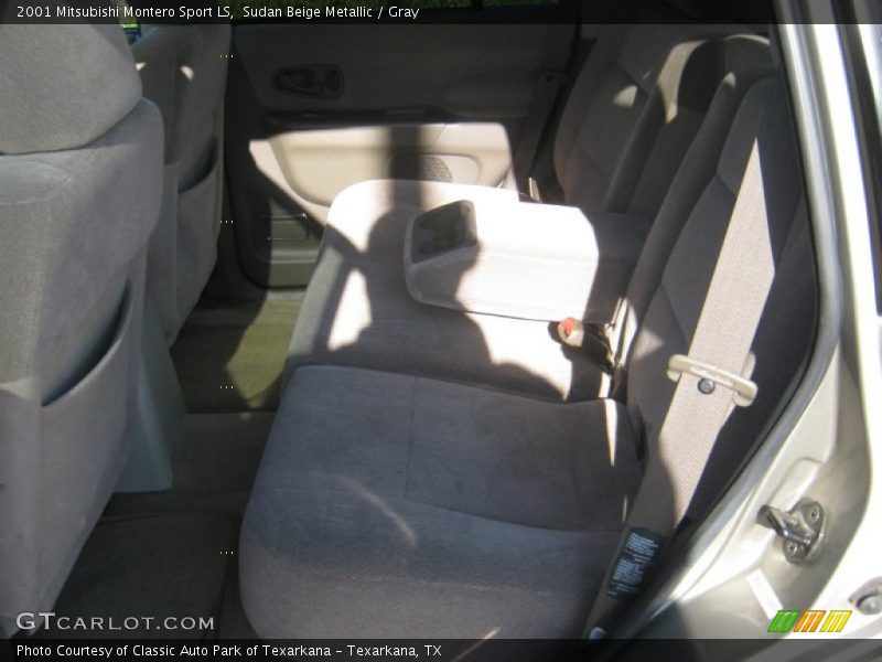 Sudan Beige Metallic / Gray 2001 Mitsubishi Montero Sport LS