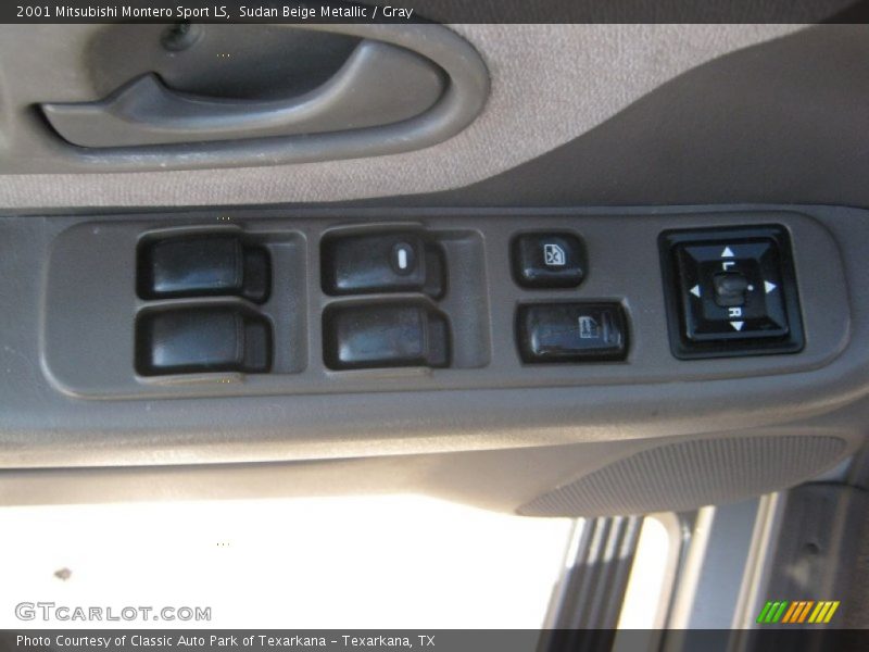Sudan Beige Metallic / Gray 2001 Mitsubishi Montero Sport LS