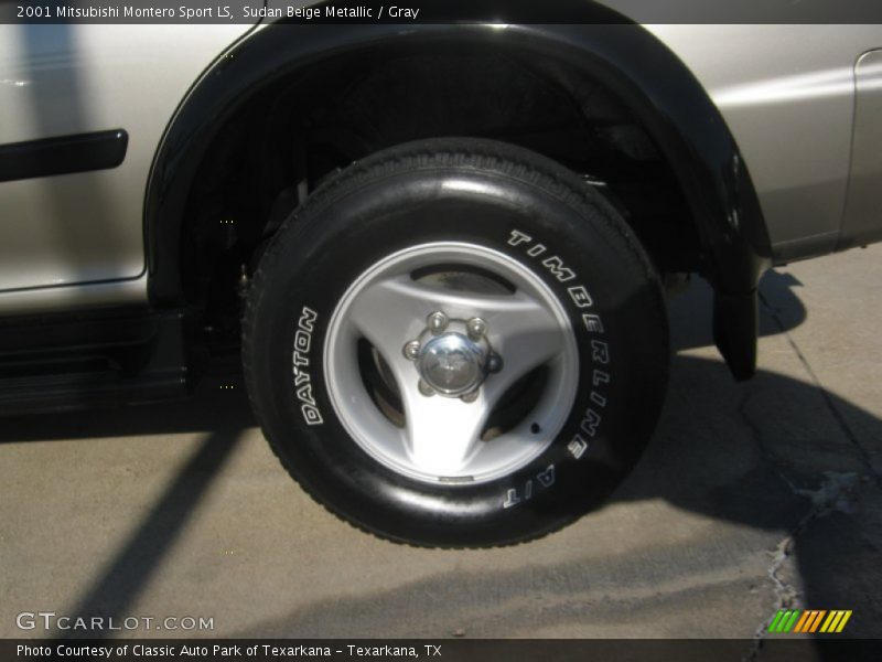 Sudan Beige Metallic / Gray 2001 Mitsubishi Montero Sport LS
