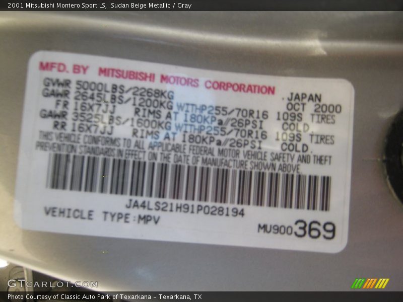 Sudan Beige Metallic / Gray 2001 Mitsubishi Montero Sport LS