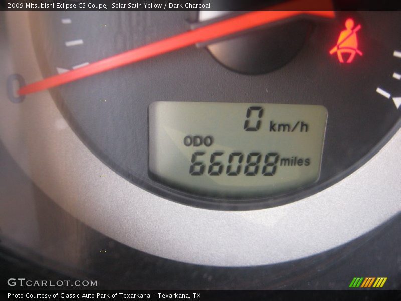 Solar Satin Yellow / Dark Charcoal 2009 Mitsubishi Eclipse GS Coupe