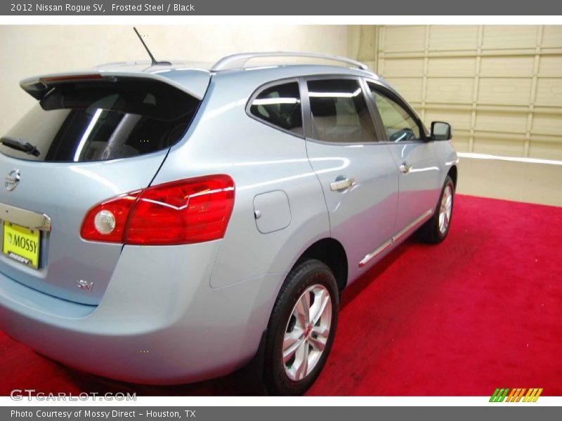 Frosted Steel / Black 2012 Nissan Rogue SV