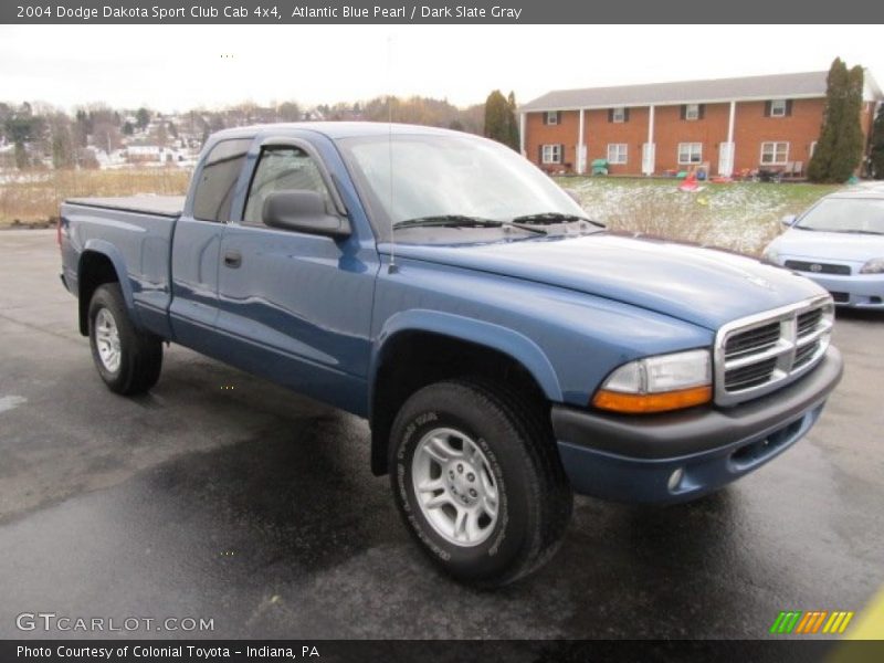 Atlantic Blue Pearl / Dark Slate Gray 2004 Dodge Dakota Sport Club Cab 4x4
