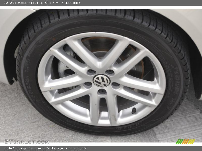 Opal Silver / Titan Black 2010 Volkswagen Eos Lux