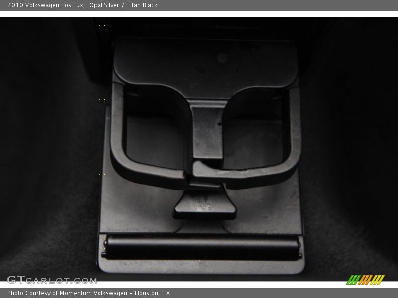 Opal Silver / Titan Black 2010 Volkswagen Eos Lux