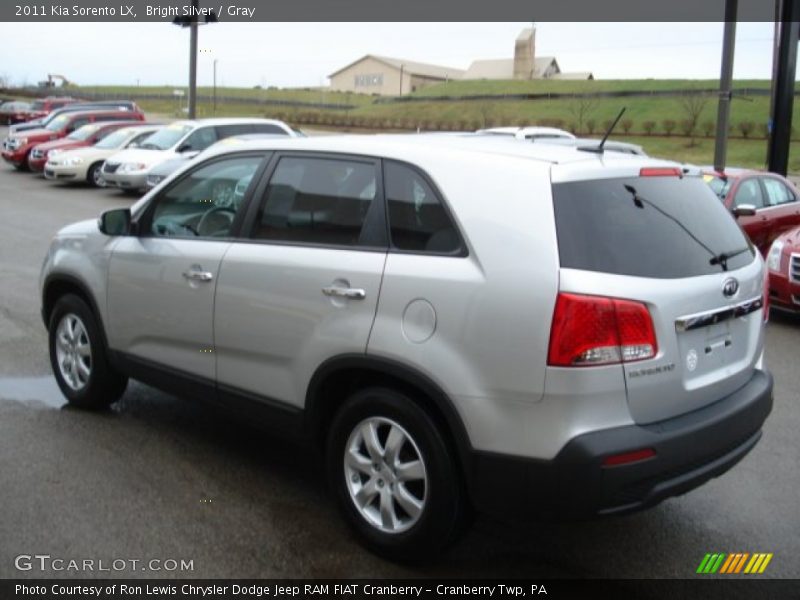 Bright Silver / Gray 2011 Kia Sorento LX