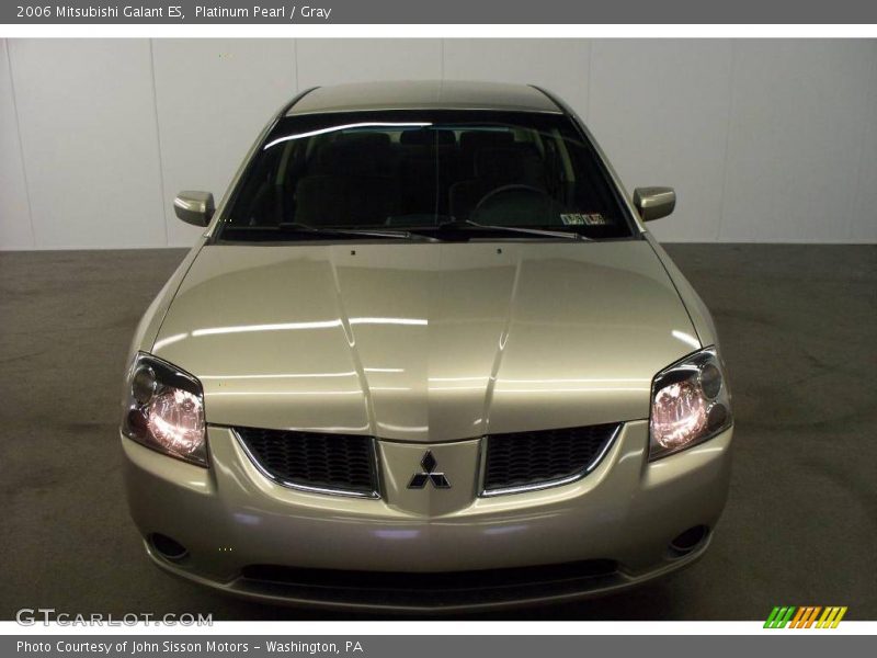 Platinum Pearl / Gray 2006 Mitsubishi Galant ES
