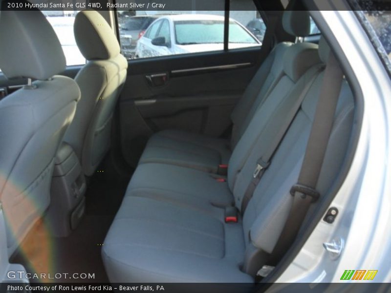 Radiant Silver / Gray 2010 Hyundai Santa Fe GLS 4WD