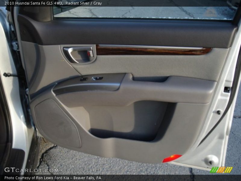 Radiant Silver / Gray 2010 Hyundai Santa Fe GLS 4WD
