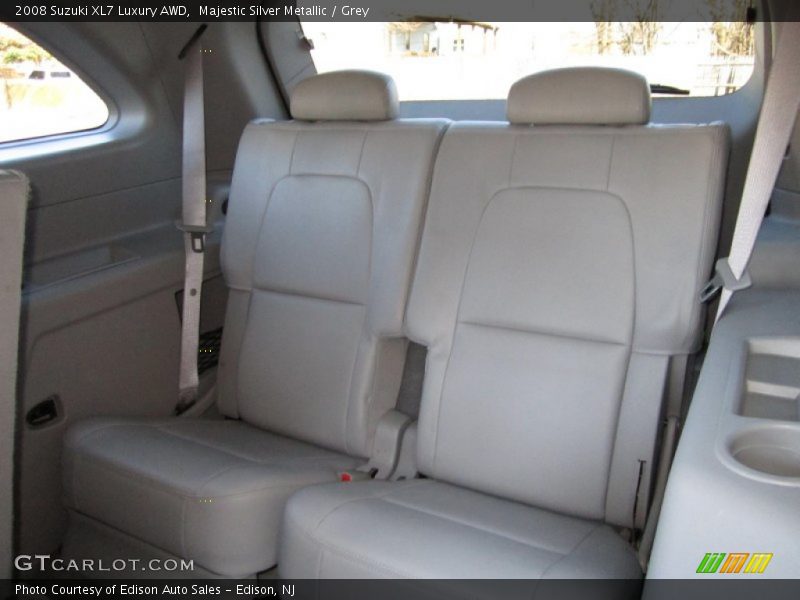 Rear Seat of 2008 XL7 Luxury AWD