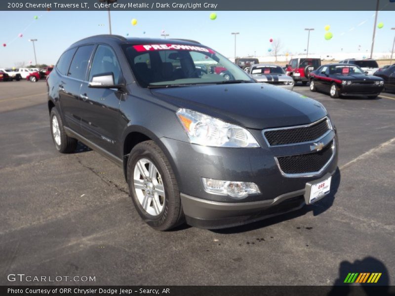 Cyber Gray Metallic / Dark Gray/Light Gray 2009 Chevrolet Traverse LT