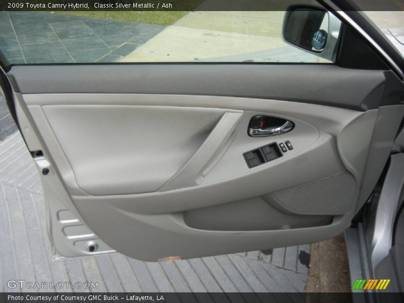 Classic Silver Metallic / Ash 2009 Toyota Camry Hybrid