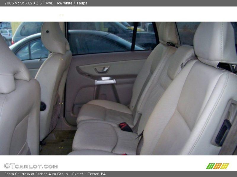 Ice White / Taupe 2006 Volvo XC90 2.5T AWD