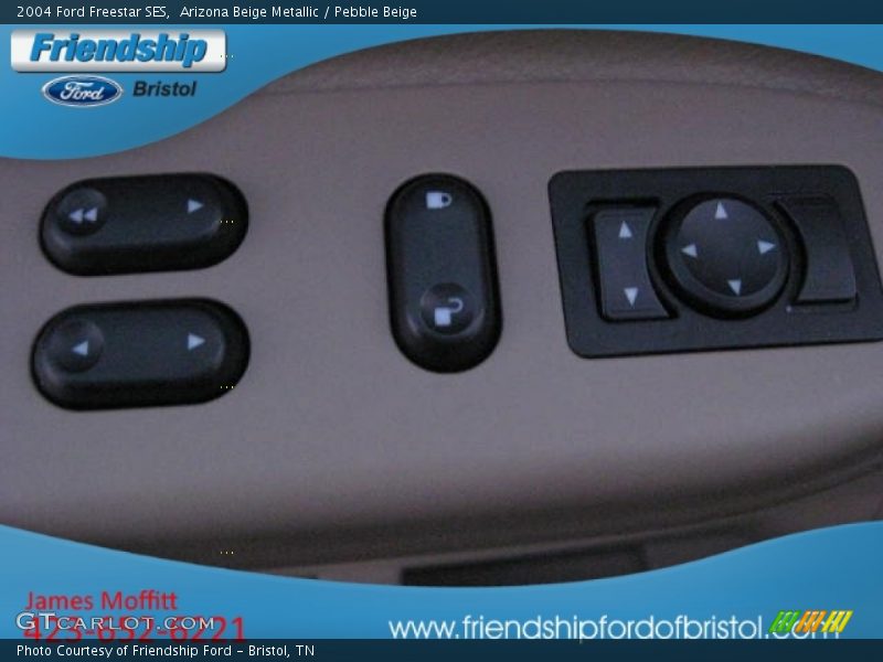Arizona Beige Metallic / Pebble Beige 2004 Ford Freestar SES