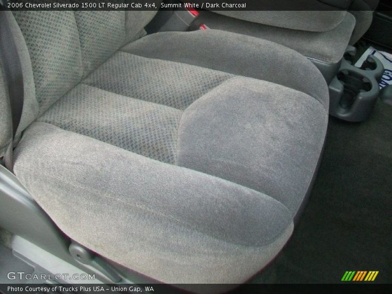 Summit White / Dark Charcoal 2006 Chevrolet Silverado 1500 LT Regular Cab 4x4