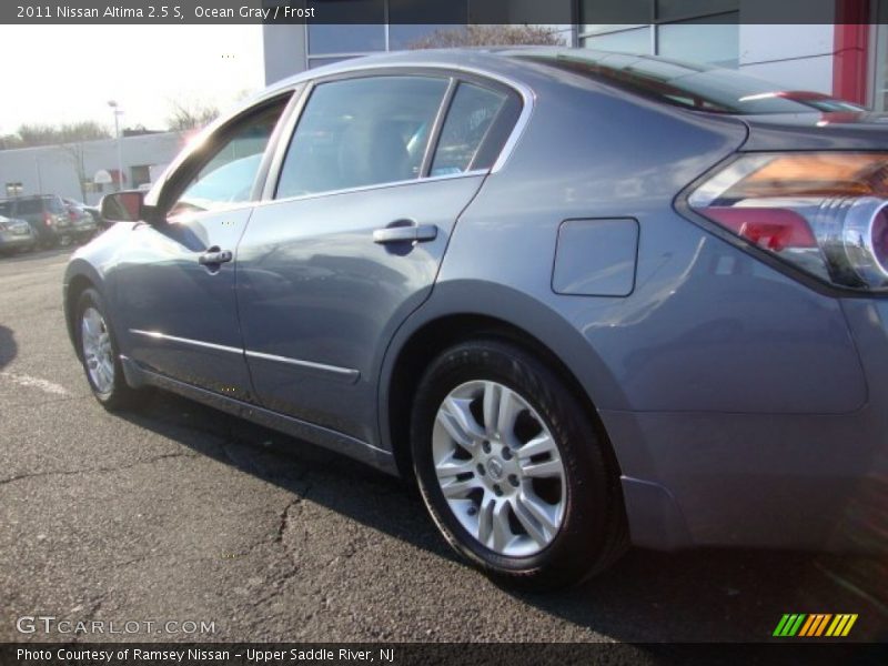 Ocean Gray / Frost 2011 Nissan Altima 2.5 S