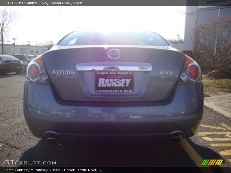 Ocean Gray / Frost 2011 Nissan Altima 2.5 S