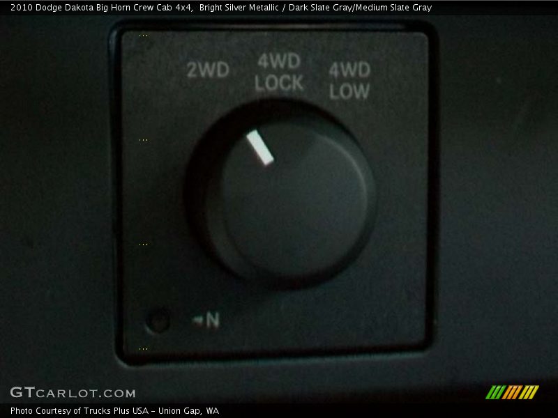 Bright Silver Metallic / Dark Slate Gray/Medium Slate Gray 2010 Dodge Dakota Big Horn Crew Cab 4x4