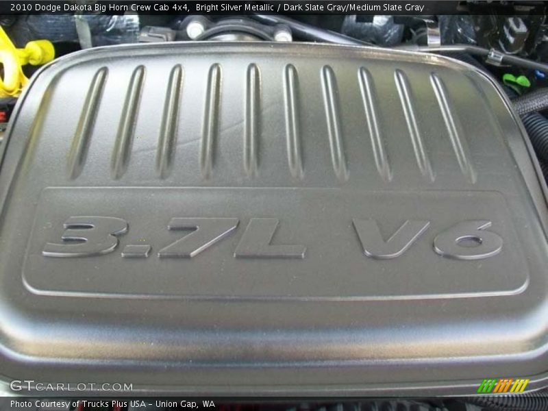 Bright Silver Metallic / Dark Slate Gray/Medium Slate Gray 2010 Dodge Dakota Big Horn Crew Cab 4x4