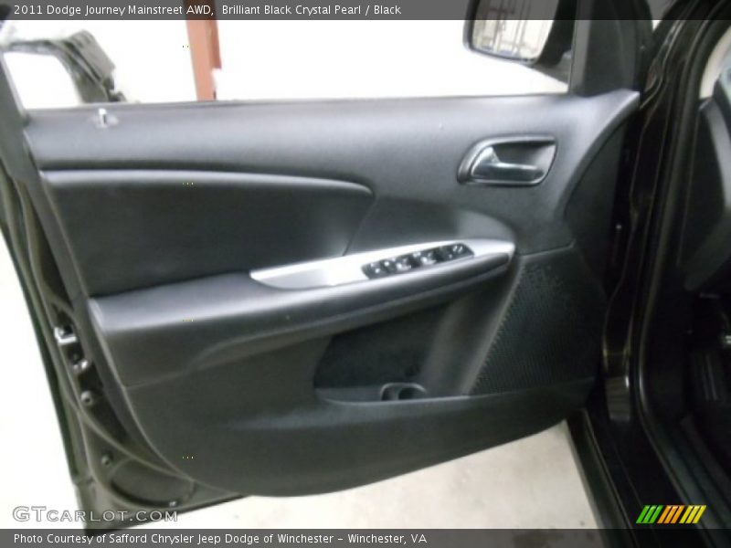 Brilliant Black Crystal Pearl / Black 2011 Dodge Journey Mainstreet AWD