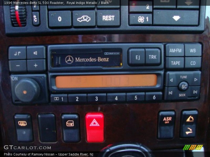 Audio System of 1996 SL 500 Roadster
