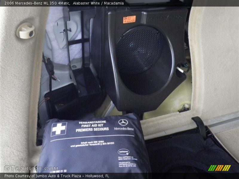 Alabaster White / Macadamia 2006 Mercedes-Benz ML 350 4Matic