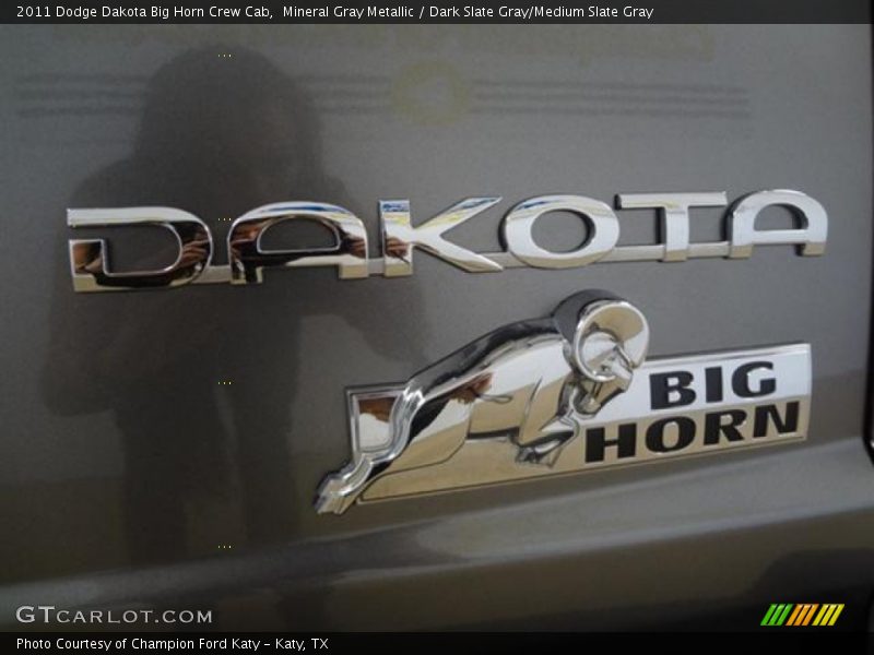 Mineral Gray Metallic / Dark Slate Gray/Medium Slate Gray 2011 Dodge Dakota Big Horn Crew Cab