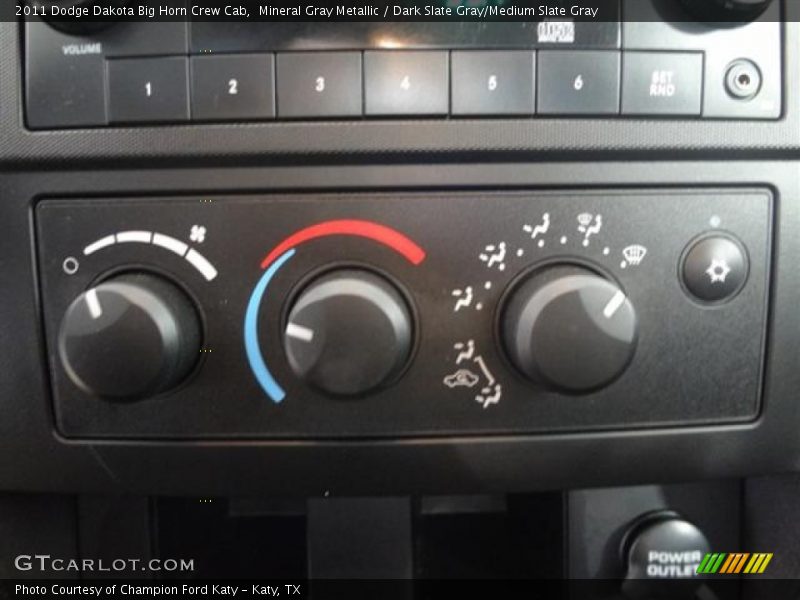 Mineral Gray Metallic / Dark Slate Gray/Medium Slate Gray 2011 Dodge Dakota Big Horn Crew Cab