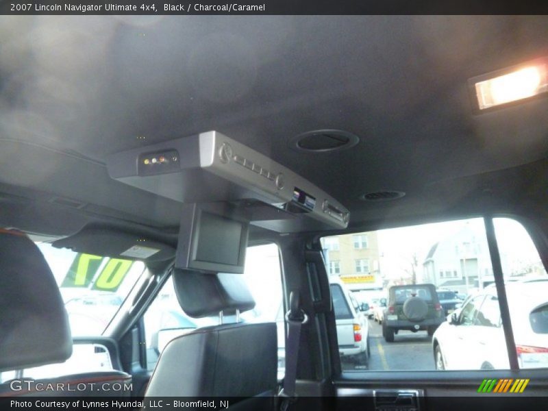 Black / Charcoal/Caramel 2007 Lincoln Navigator Ultimate 4x4