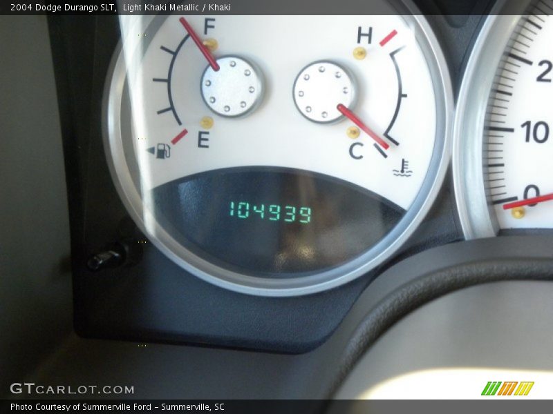 Light Khaki Metallic / Khaki 2004 Dodge Durango SLT