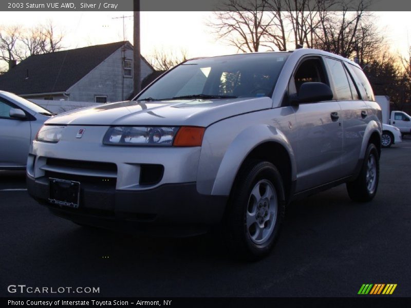 Silver / Gray 2003 Saturn VUE AWD