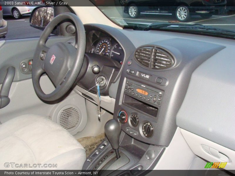 Silver / Gray 2003 Saturn VUE AWD