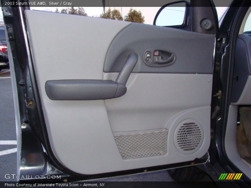 Silver / Gray 2003 Saturn VUE AWD