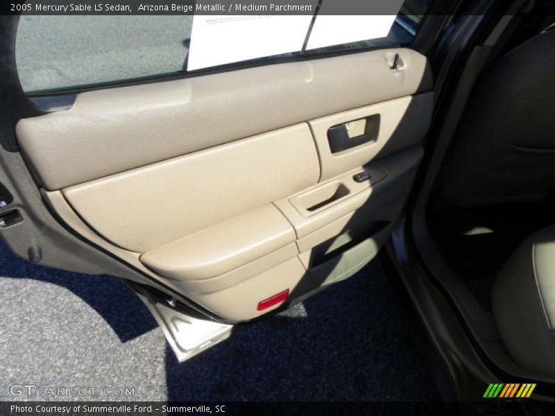 Arizona Beige Metallic / Medium Parchment 2005 Mercury Sable LS Sedan