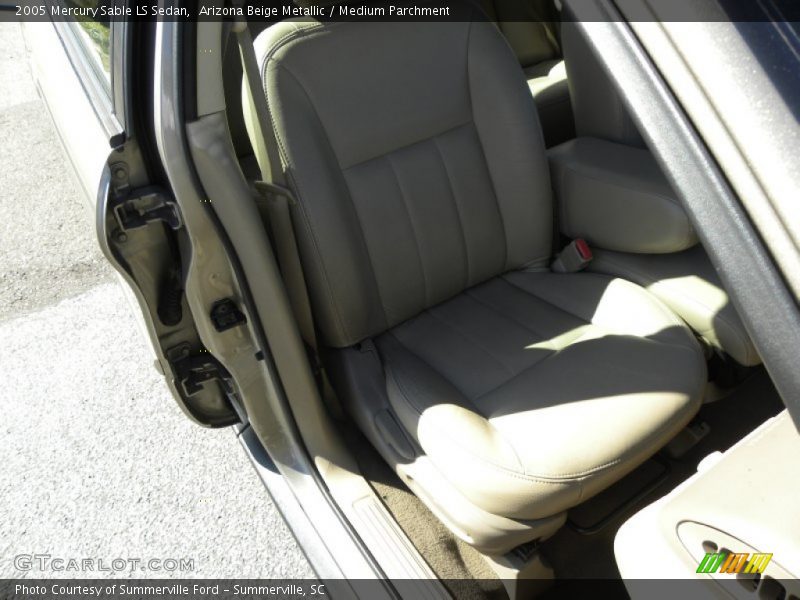 Arizona Beige Metallic / Medium Parchment 2005 Mercury Sable LS Sedan