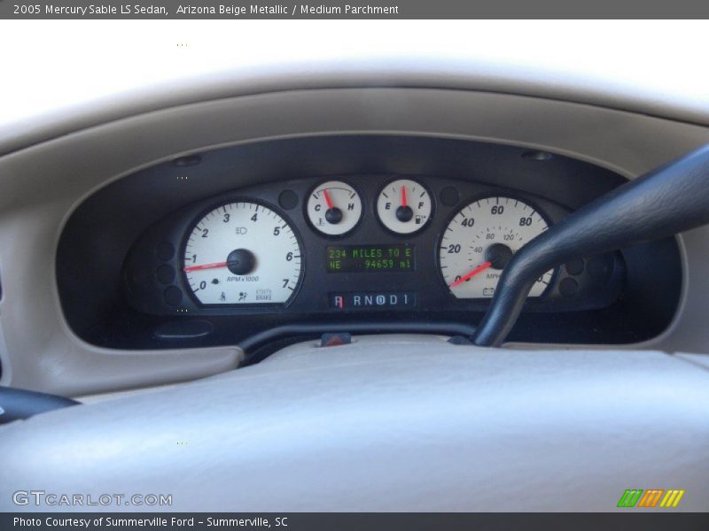 Arizona Beige Metallic / Medium Parchment 2005 Mercury Sable LS Sedan